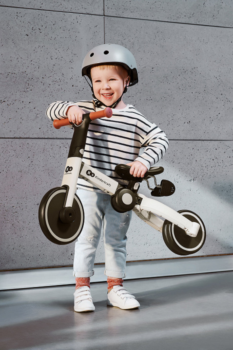 4Trike 3’ü 1 Arada Üç Tekerlekli Çocuk Bisikleti