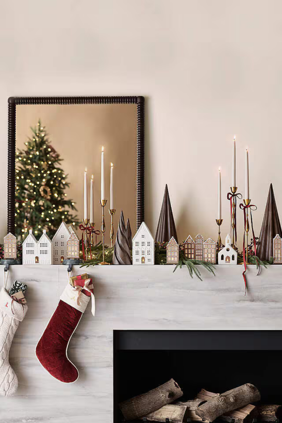 LED Gingerbread Holiday Village Set 4 Ahşap Aydınlatmalı Evler Yılbaşı Temalı