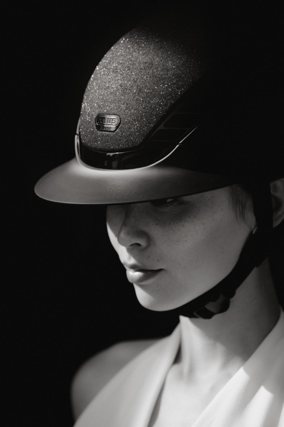 Abus Airluxe Supreme Glam Long Visor Unisex Binicilik Kaskı