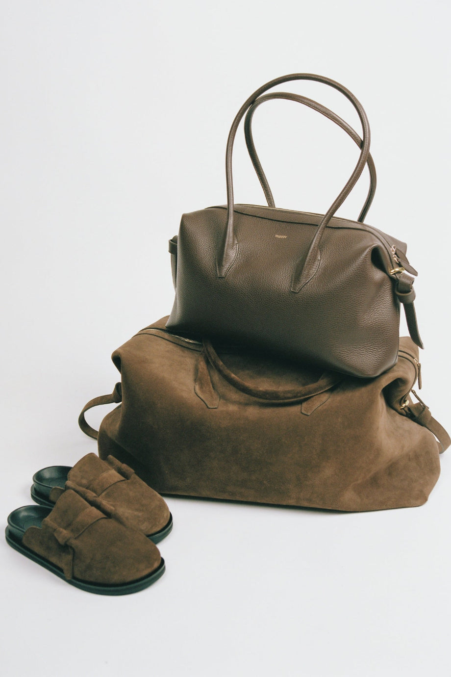 Brioche Weekender Chocolate Süet Lüks, El İşçiliği İtalyan Tasarım Seyahat Çantası