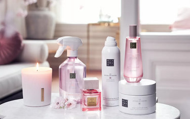 The Ritual of Sakura Setleri: Kime, Nerede Hangi Set Uygun?