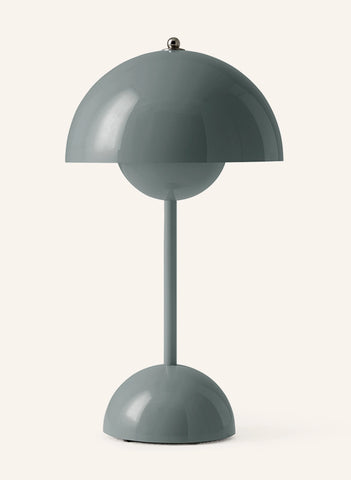 Flowerpot VP9 Masa Lambası, Şarjlı, LED, Verner Panton