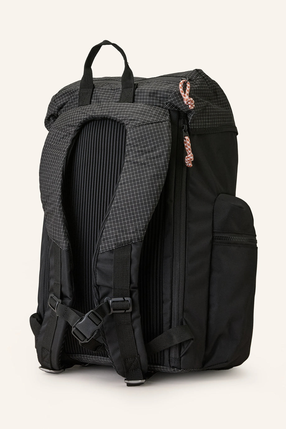 Daypack 25L Günlük Sırt Çantası