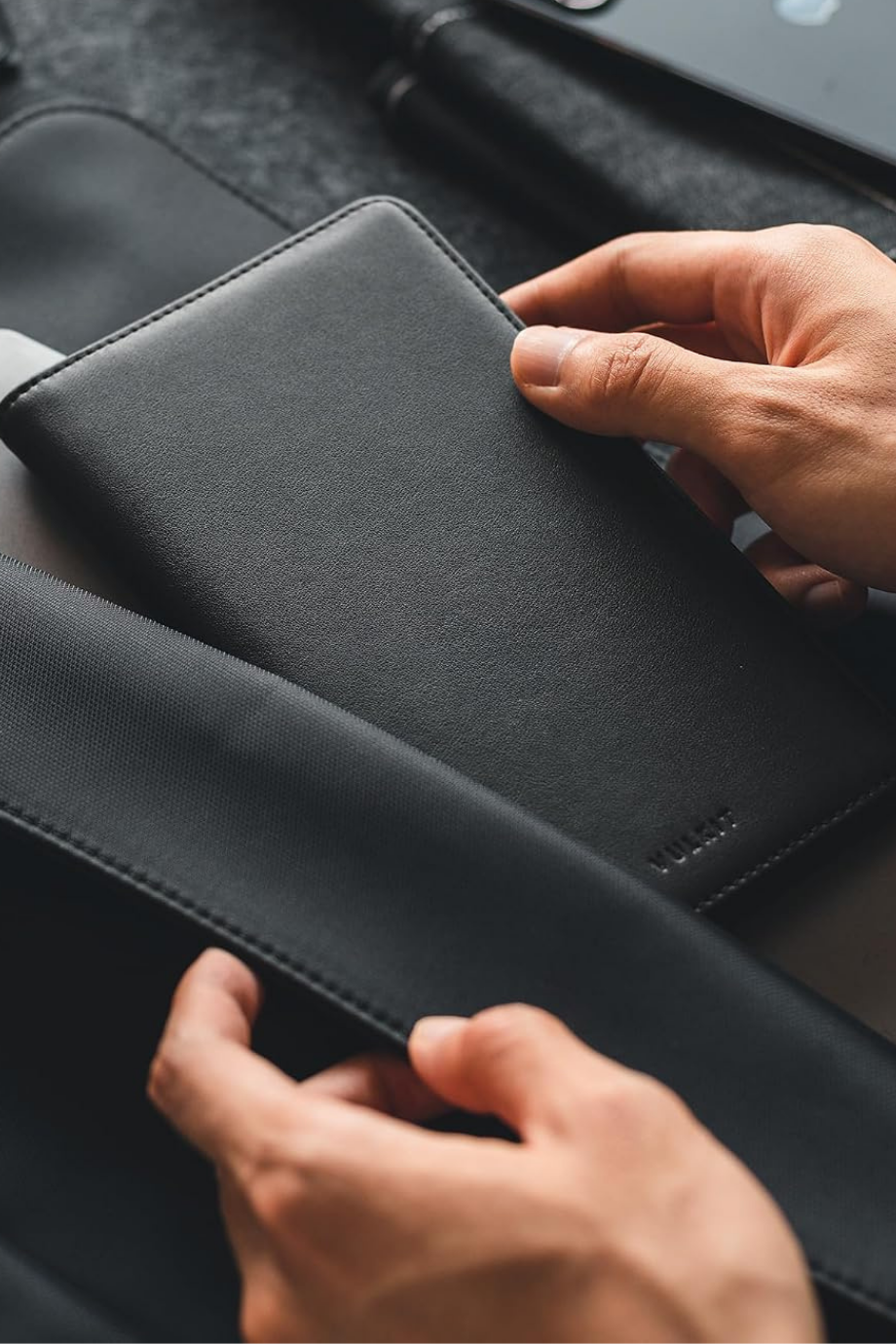 RFID Korumalı Deri Unisex Pasaport ve Seyahat Cüzdanı
