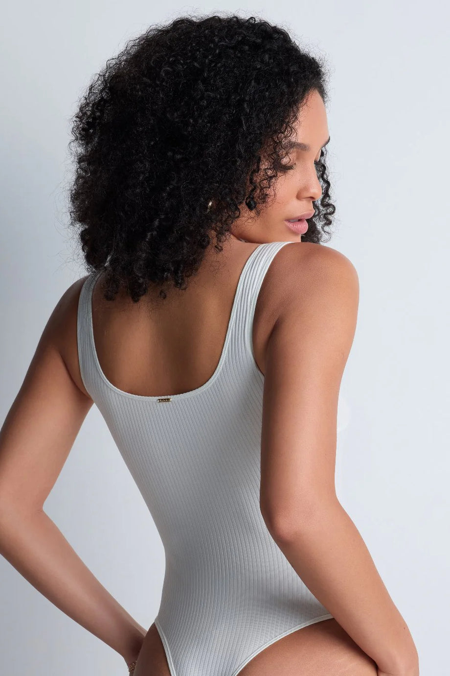 Les Bodys by Aubade Body, Balerin İlhamlı Zarif Kare Yaka, Altın Renkli Mücevher Süslemeli