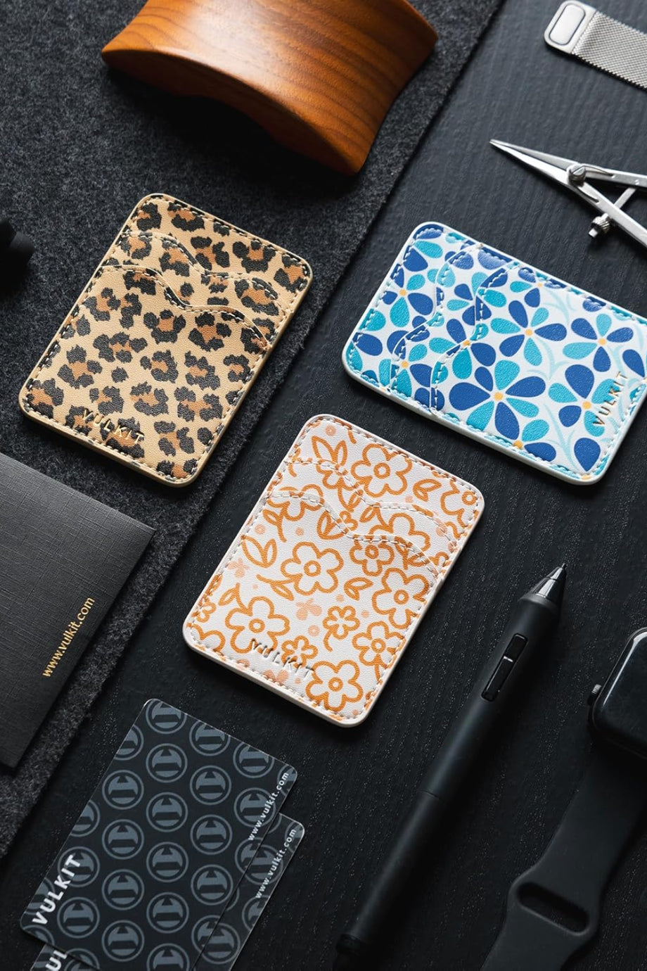 RFID Korumalı Unisex Yapışkanlı Telefon Kartlık