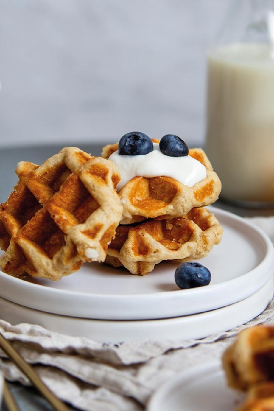 Belçika Waffle Makinesi 5 Program, 7 Kızartma Seviyesi, LCD & Paslanmaz Çelik