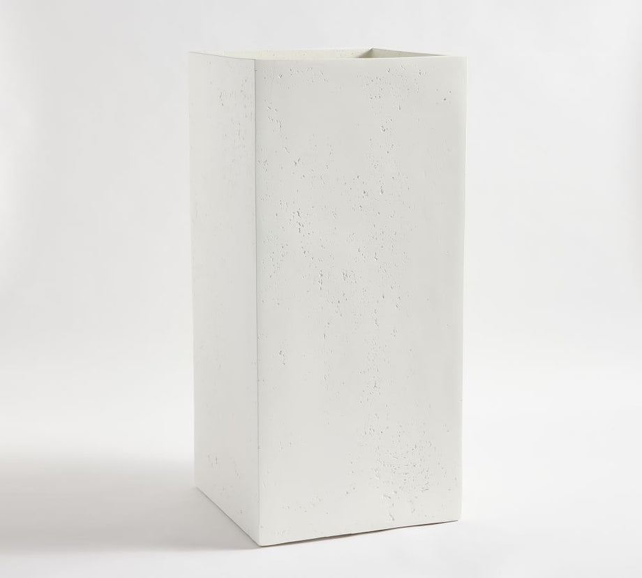 Mission Square Uzun Beyaz Saksı, Minimalist Geometrik Form, Zarafet ve Şıklık
