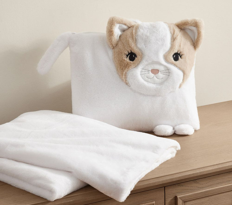 Juniper Kitty Sahte Kürk Yastık ve Battaniye Seti, Yumuşak ve Sevimli Tasarım