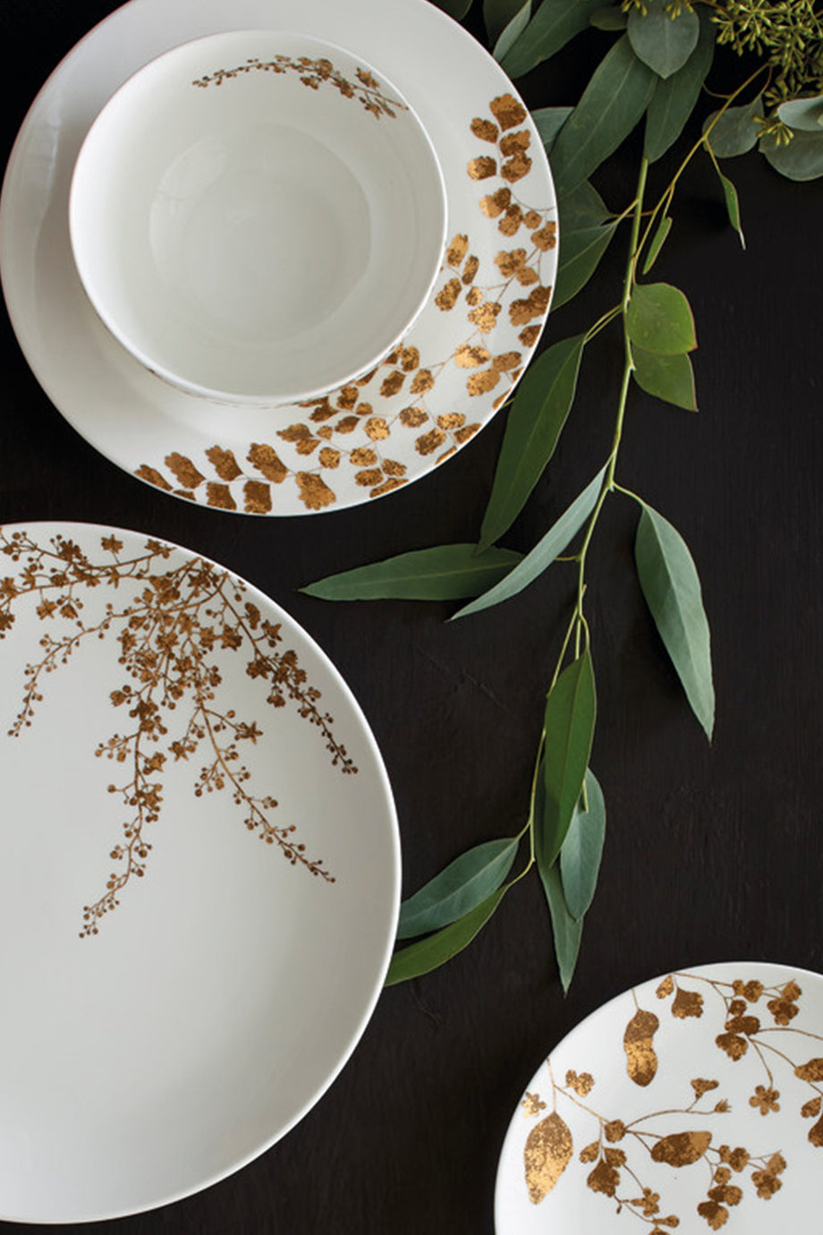 Jardin Rim 22 Çorba Kasesi Şık Altın ve Bronz Çiçek Deseni