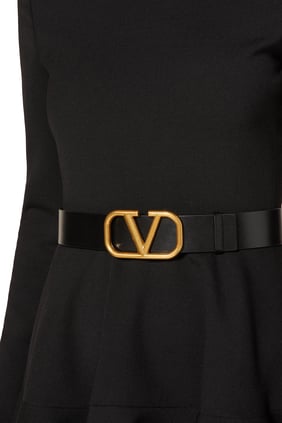 Valentino Garavani V Logo Tokalı Deri Kemer