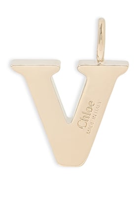 Alfabe V Charm - Şıklığı Yükseltin