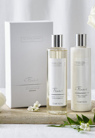 Flowers Banyo ve Vücut Hediye Seti Jasmine ve Gül Kokusu
