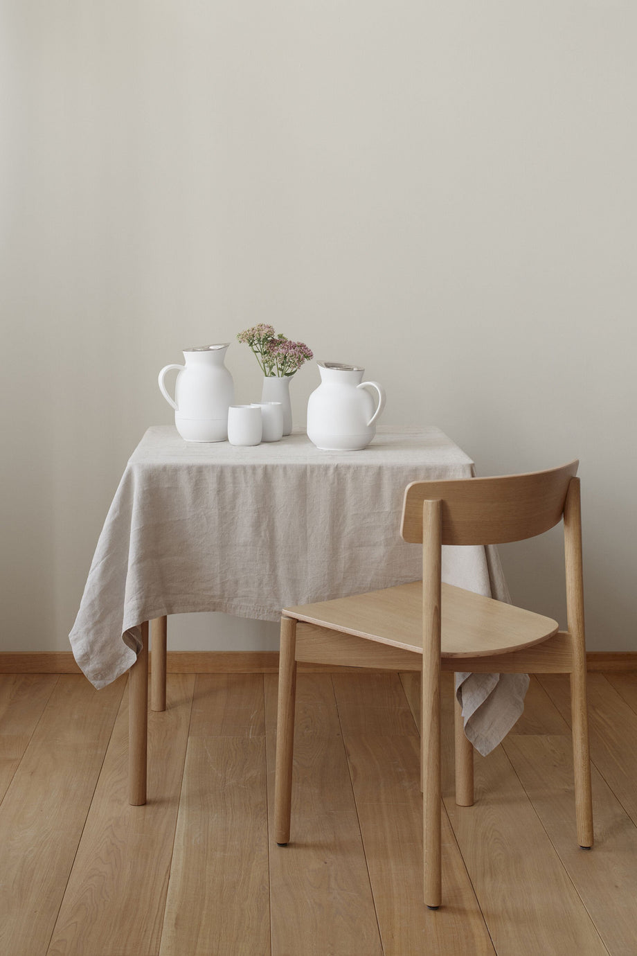 Amphora Çay Yalıtımlı Sürahi 1L, İskandinav Tasarım