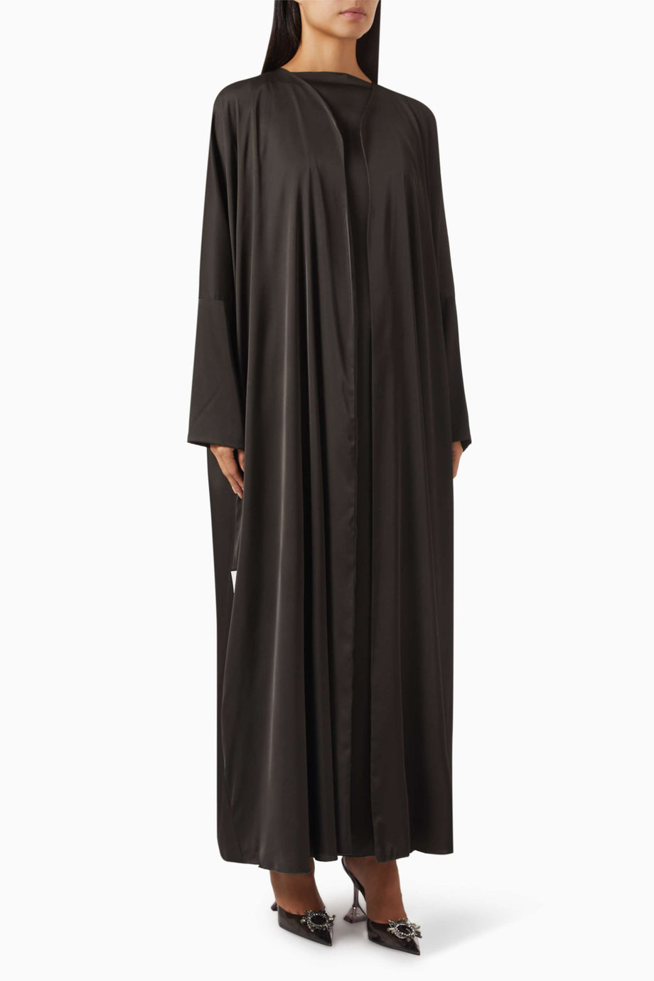 Şık ve Zarif 3 Parça Abaya Seti ile Modest Moda Deneyimi