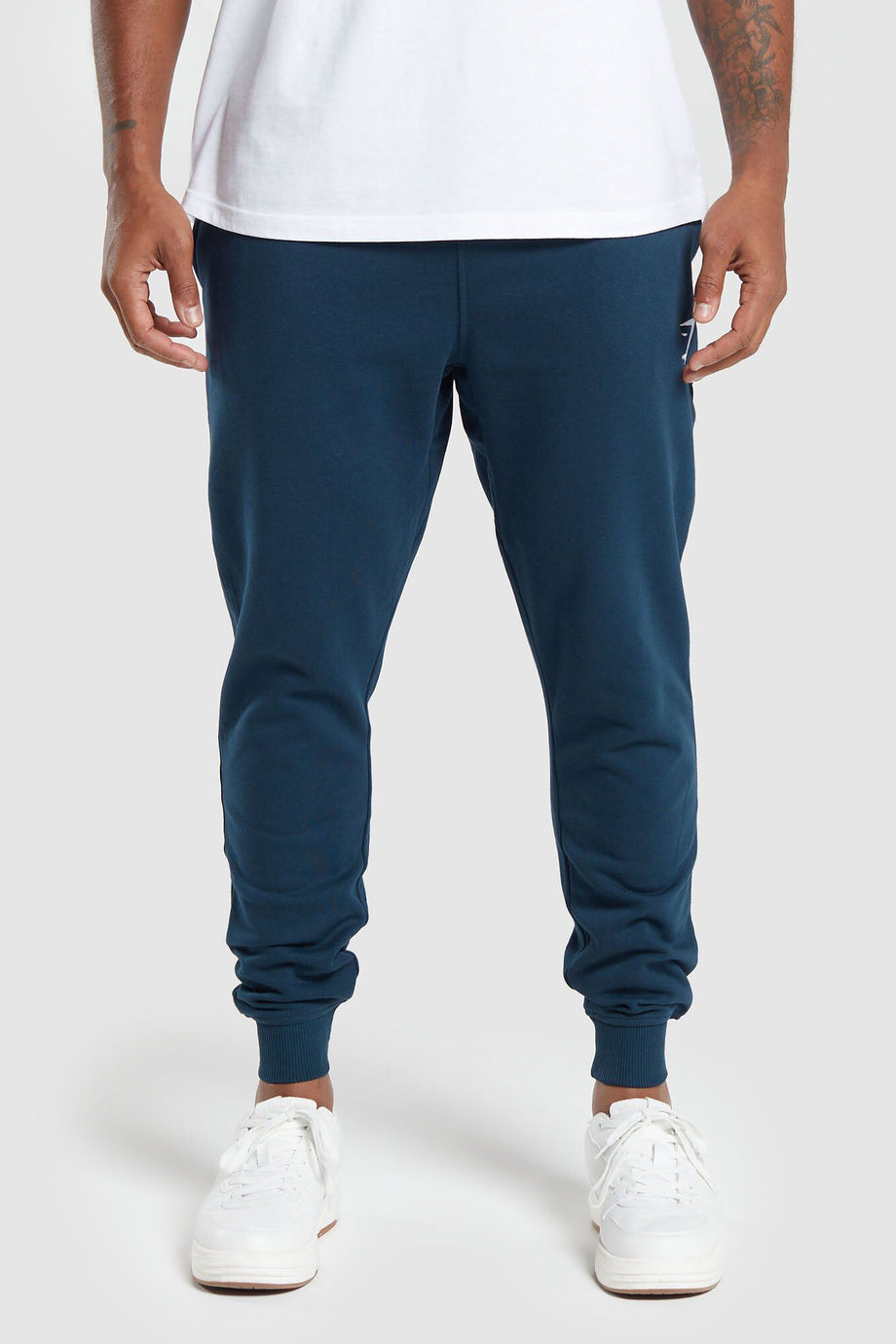 Crest Joggers Slim Fit, Yumuşak ve Konforlu Günlük Eşofman Altı