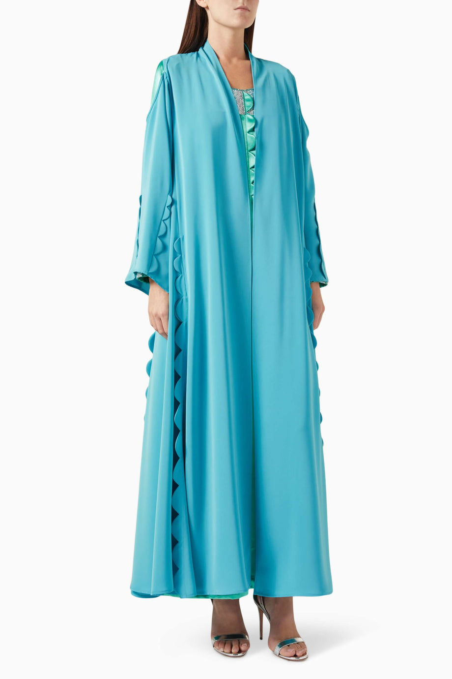 Modern Açık Ön Abaya Kol Detaylı Şal ile Gelen Şık Tasarım