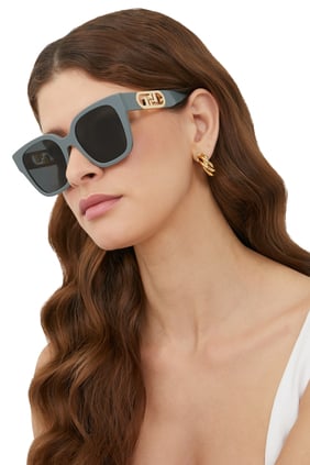 Fendi O'Lock Güneş Gözlüğü - Şık ve Modern Tasarım