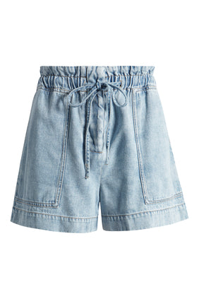 Foster Şort - Yaz Modasının Vazgeçilmezi