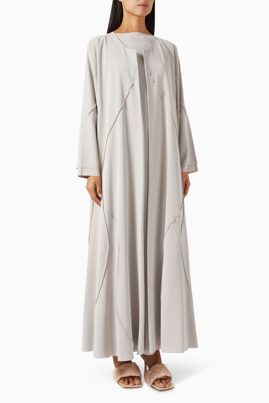 Şık ve Modern 3 Parçalı Abaya Seti ile Rahat Şıklık Yakalayın