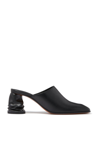 Yaz için Şıklık: Crush 70 Mules Sandalet