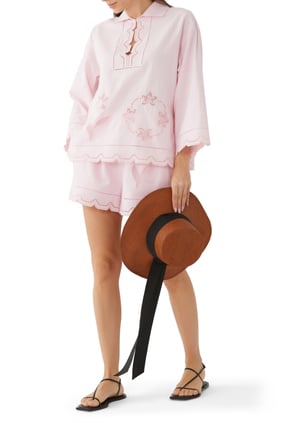 Dantel Detaylı Masa örtüsü Üst