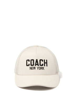 Şık Beyaz Trucker Şapka - Coach