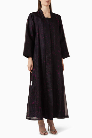 Lüks Tasarım ile Modern Dokunuş Star Desenli Abaya ve Sheila Seti