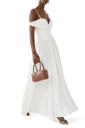 Amarantha Elbisesi - Şıklığın Simgesi