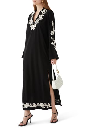 Daha Çiçekli Nakışlı Kaftan