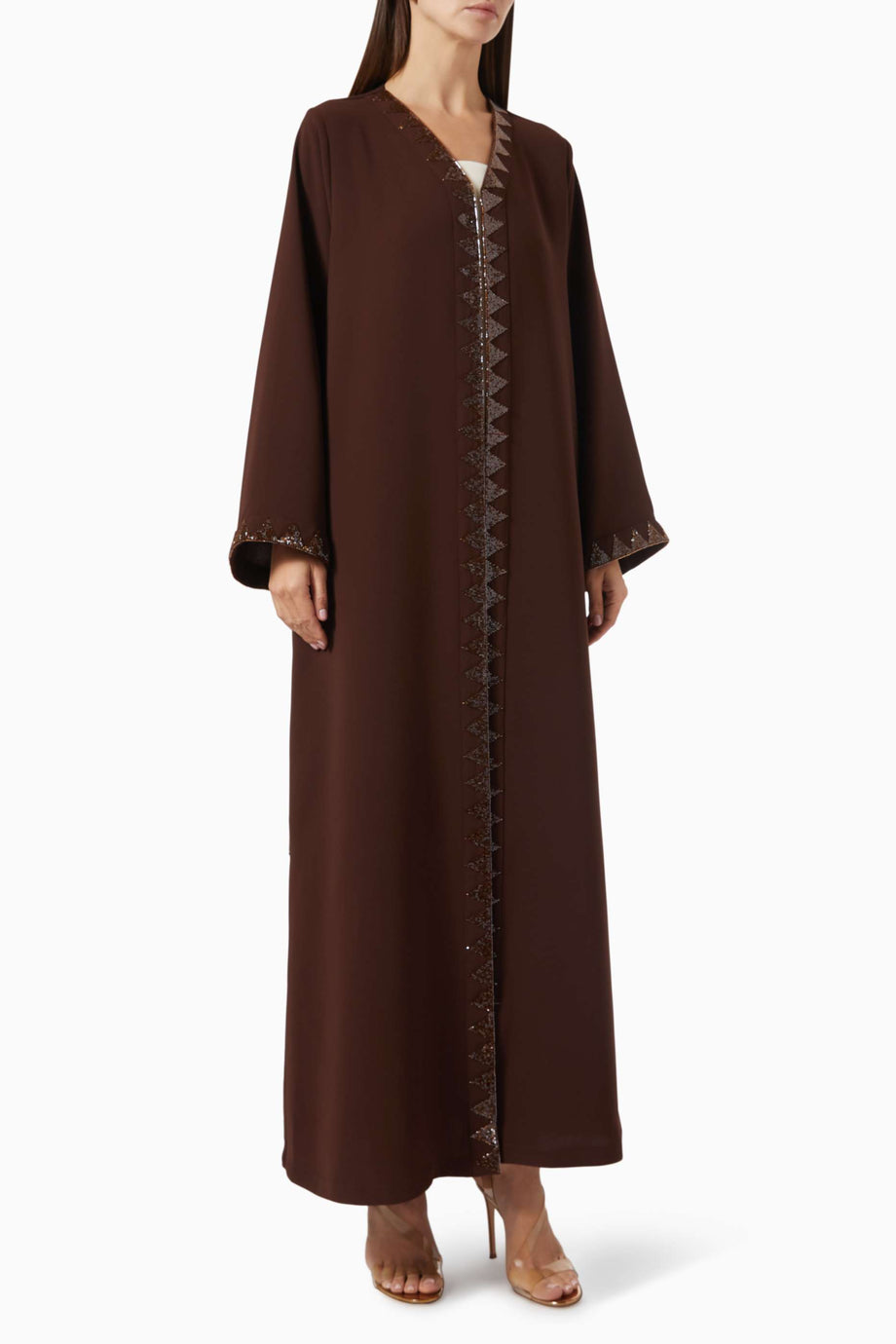 Konforlu Abaya Zarafetiyle Bead Detaylı Şıklıkla Tanışın