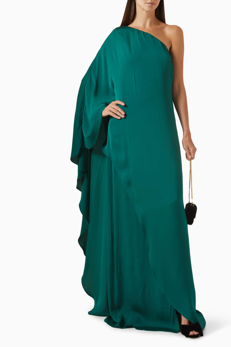 Şık ve Rahat Tek Omuzlu Kaftan Trendi ile Etkileyici Giriş Yapın