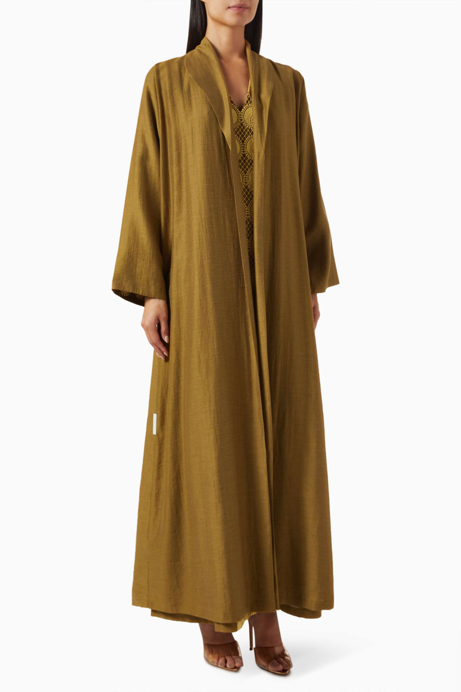 Konforlu Pamuklu Abaya Şık Drape ve Düğme Detayı ile Günlük ve Özel Günler İçin İdeal