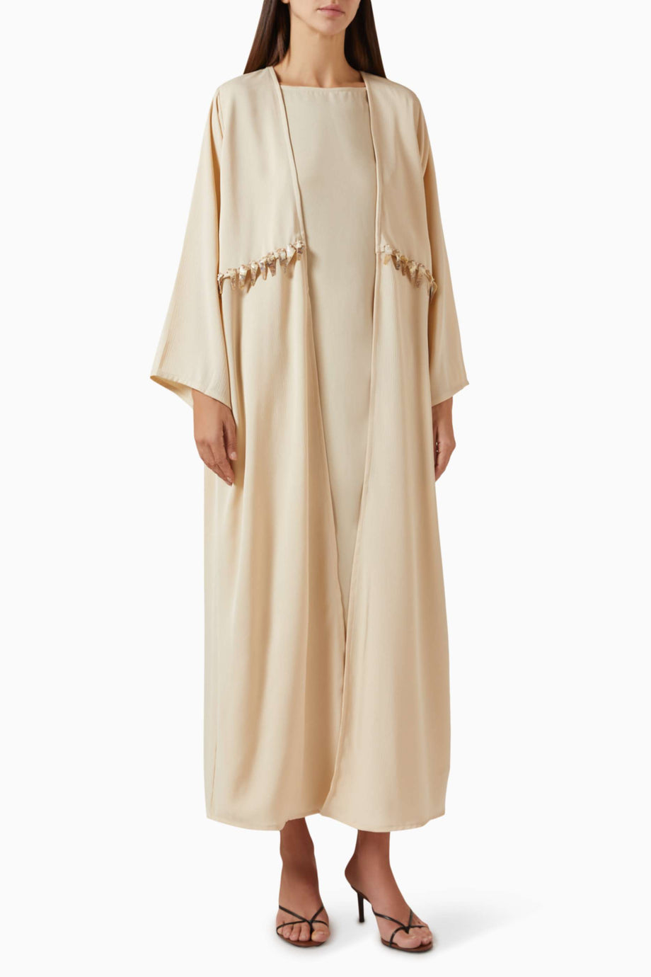 Bead Detaylı Üç Parçalı Abaya ve Elbise Seti Rahat ve Şık Tasarım