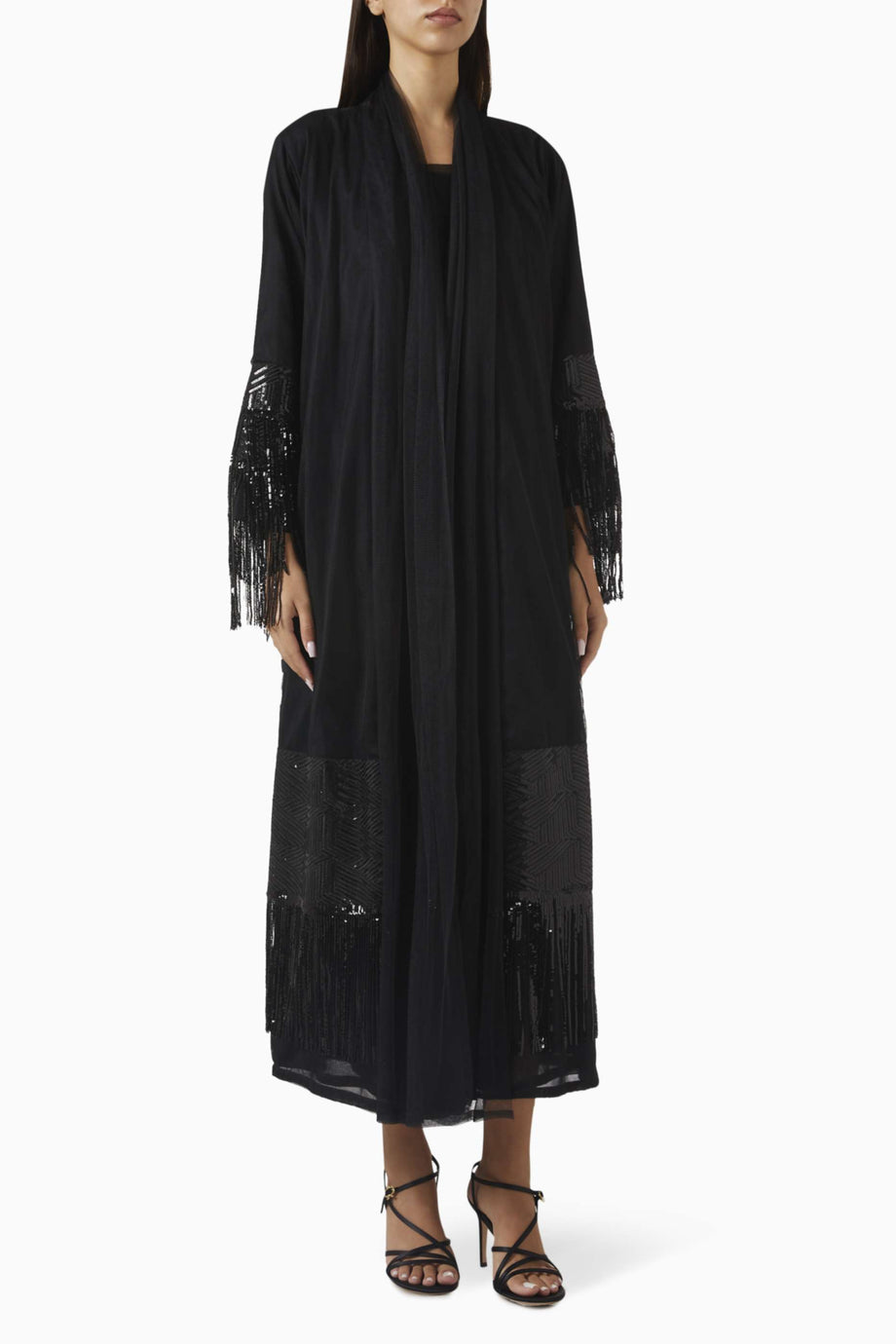 Şifon ve Tule ile Şık Abaya Kristal Franşlar ve Sheila ile Kolay Kullanım için Tasarlandı