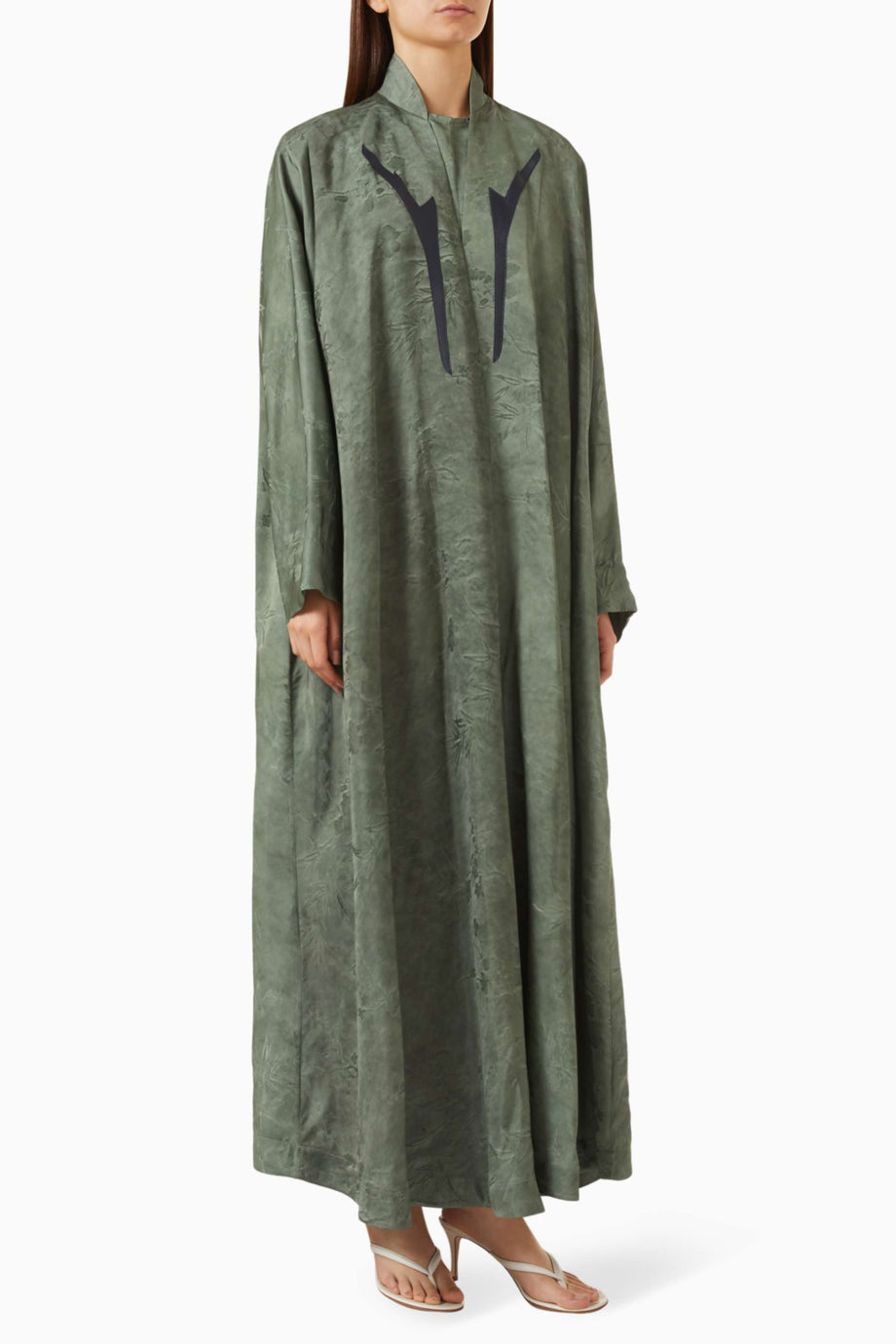 Günlük Şıklık İçin Rahat Kesim Abaya Modeli ile Konfor ve Estetiği Birleştirin
