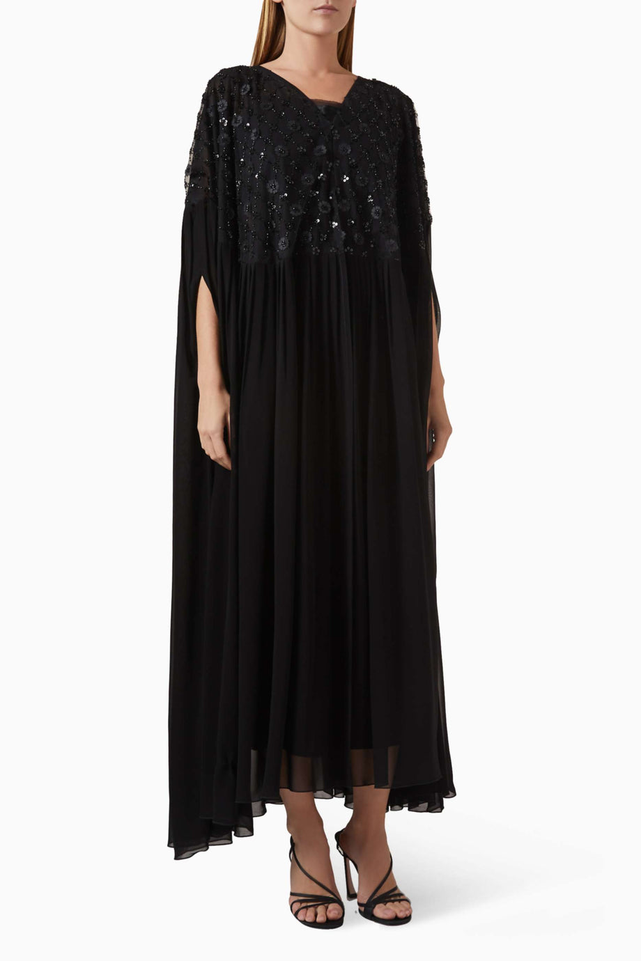 Çiçek Desenli Chiffon Abaya Zarif Siluetiyle Günlük Şıklık Sunuyor