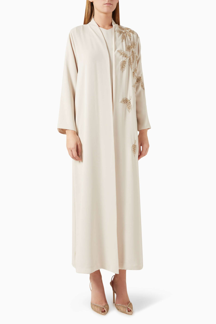 Şık ve Rahat Krep Abaya Bead Aksesuar Detaylarıyla Modern Kadın İçin İdeal Seçim