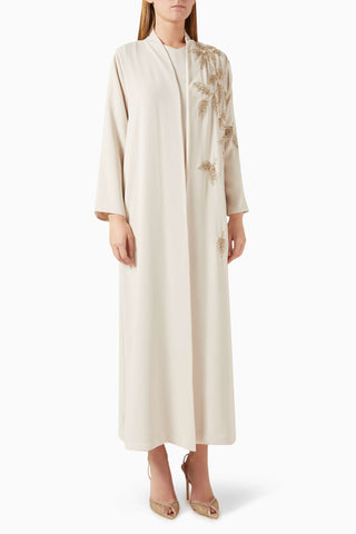 Şık ve Rahat Krep Abaya Bead Aksesuar Detaylarıyla Modern Kadın İçin İdeal Seçim