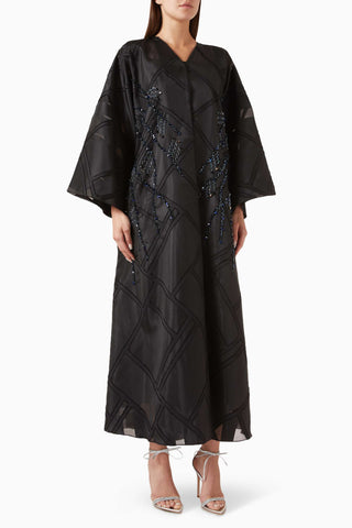 Işıltılı Payet ve Boncuk Süslemeli Organza Abaya Şıklığı ve Rahatlığı Bir Arada Sunuyor