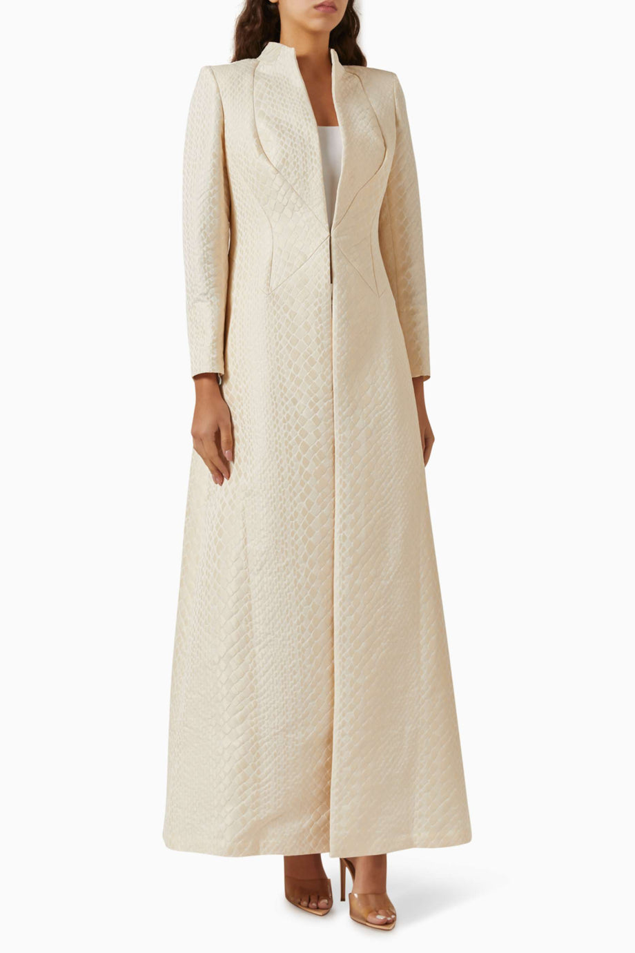 Şık Yılan Desenli Abaya ile Zamansız Şıklığı Yakalayın Uzun Kollu ve Açık Ön Tasarım