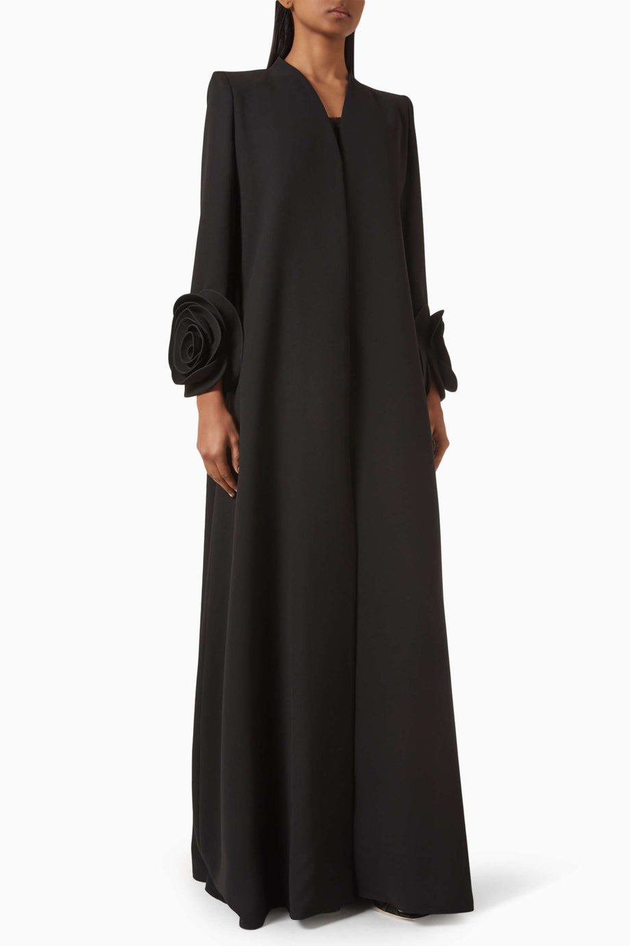 Modern 3D Floral Aplikeli Abaya Zarif Silhouette ve Estetik Doku ile Şıklığı Yansıtıyor