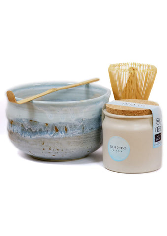 Platin Matcha Çay Seti, Organik Japon Seremonisi Tozu, Uji’den Elle Toplanmış Matcha, El Yapımı Kase, Bambu Süpürge ve Kaşık