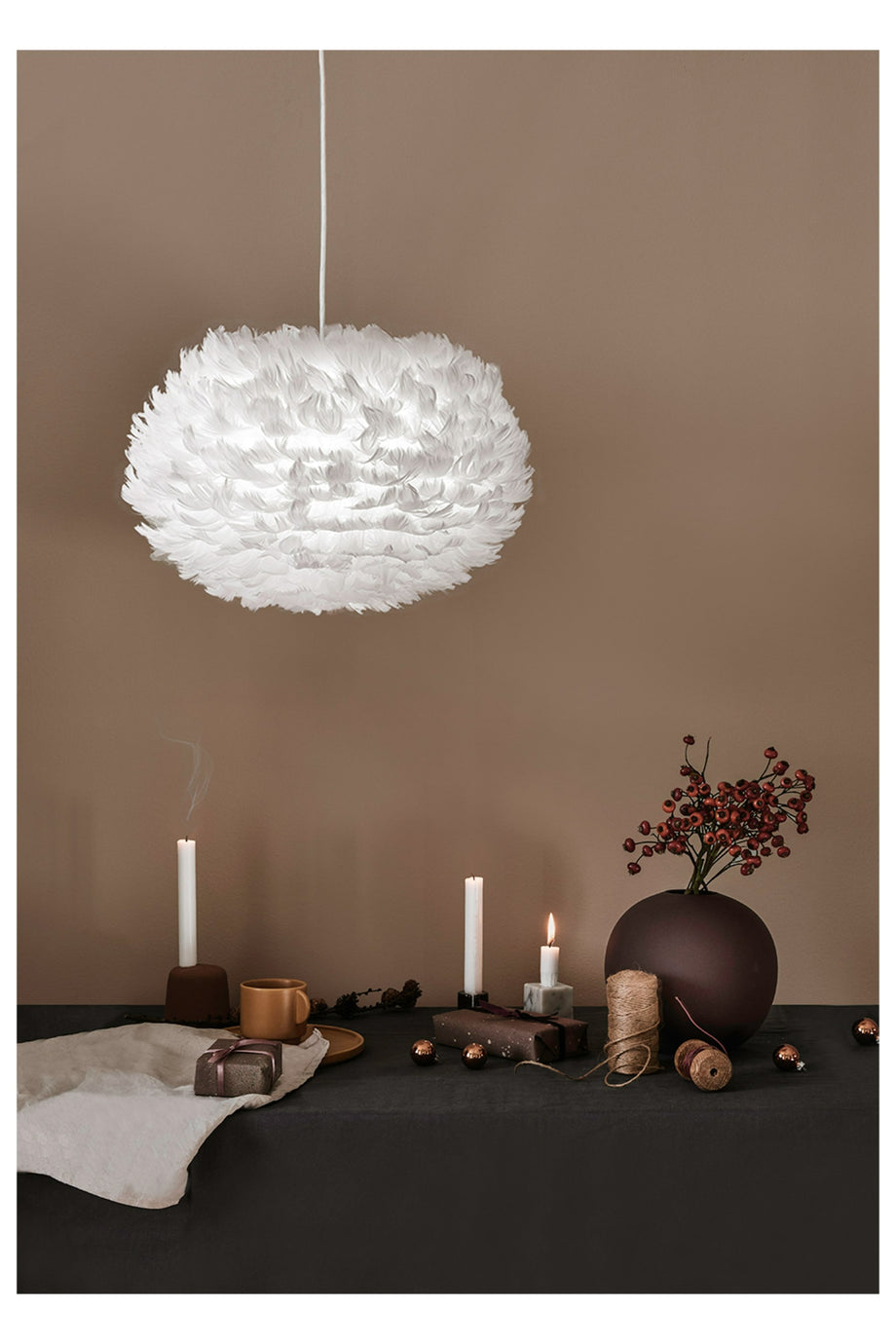 EOS Abajur, Kaz Tüyü & Kumaş, 48 cm Yumuşak Işık Tasarımı