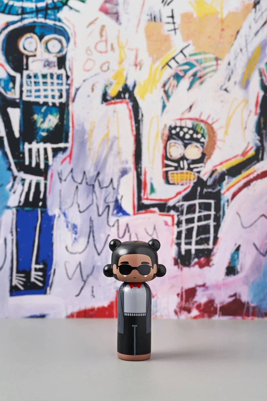 JEAN-MICHEL BASQUIAT Dekoratif Figür, El Boyama, 15 cm