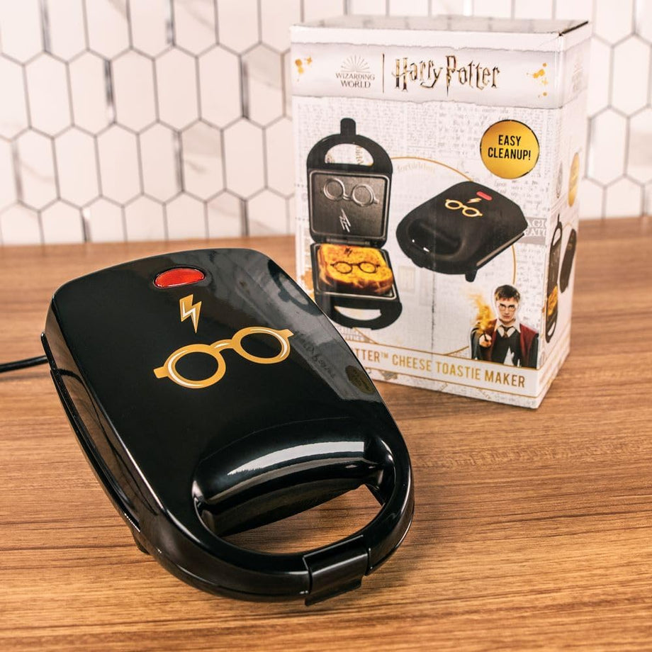 Harry Potter 2 Dilimli Tost Makinesi, Hogwarts Waffle Makinesi ve Sandviç Makinesi Kombosu