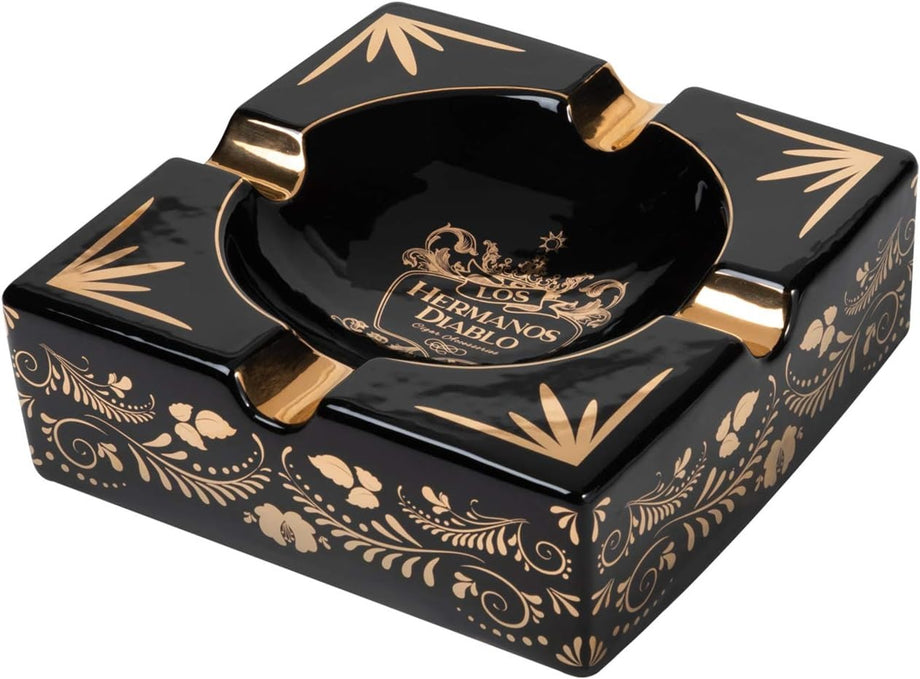 Büyük Puro Küllüğü, 4 Yuvalı, Dayanıklı Porselen, İç ve Dış Mekan Kullanımına Uygun