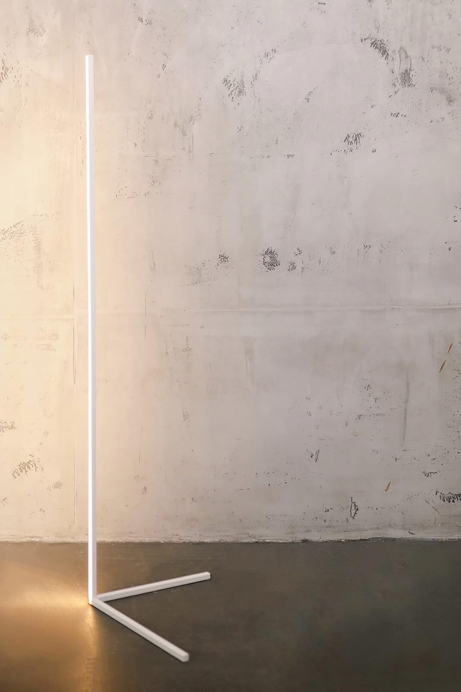 Minimal LED Ayaklı Lamba, Kısılabilir Köşe Lambası, Sıcak Işıklı