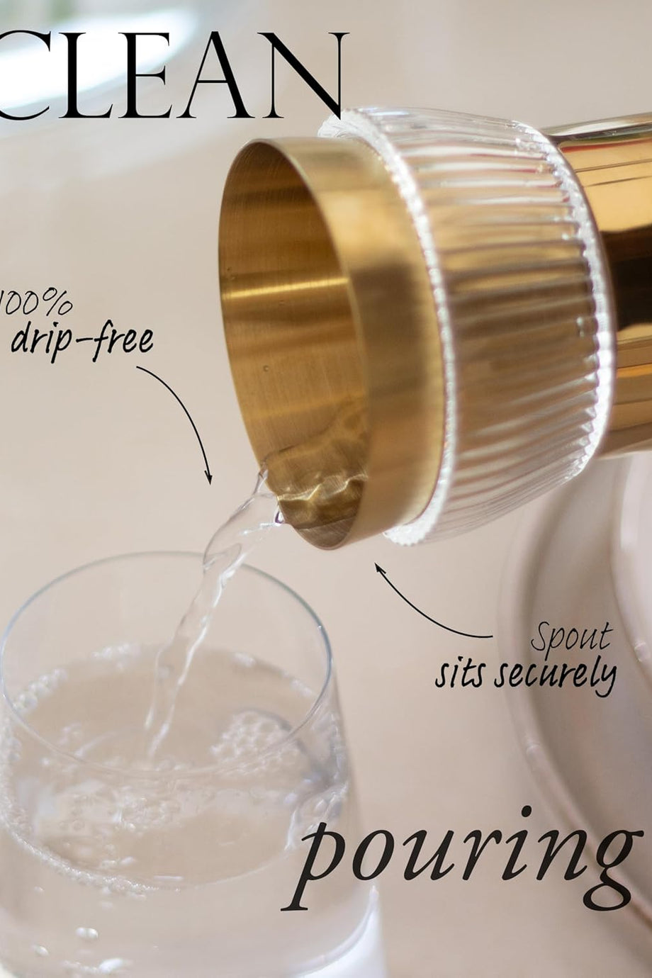 Duman Siyahı Cam Su Sürahisi,1,5 L,El Yapımı, Kapaklı & Süzgeçli Şık Tasarım