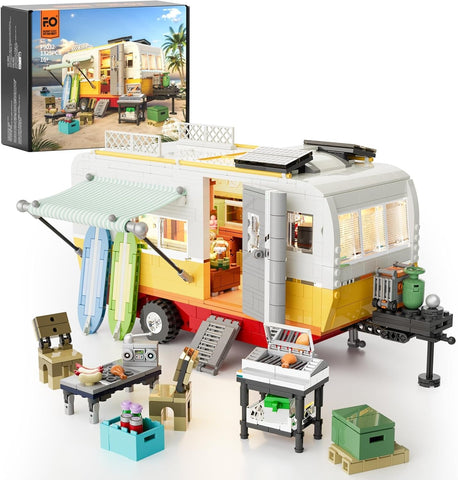 Motorhome Işıklı Yapı Blokları Seti, 1325 Parça, Klasik Karavan, LED Işık, Sahil Kampı Modeli